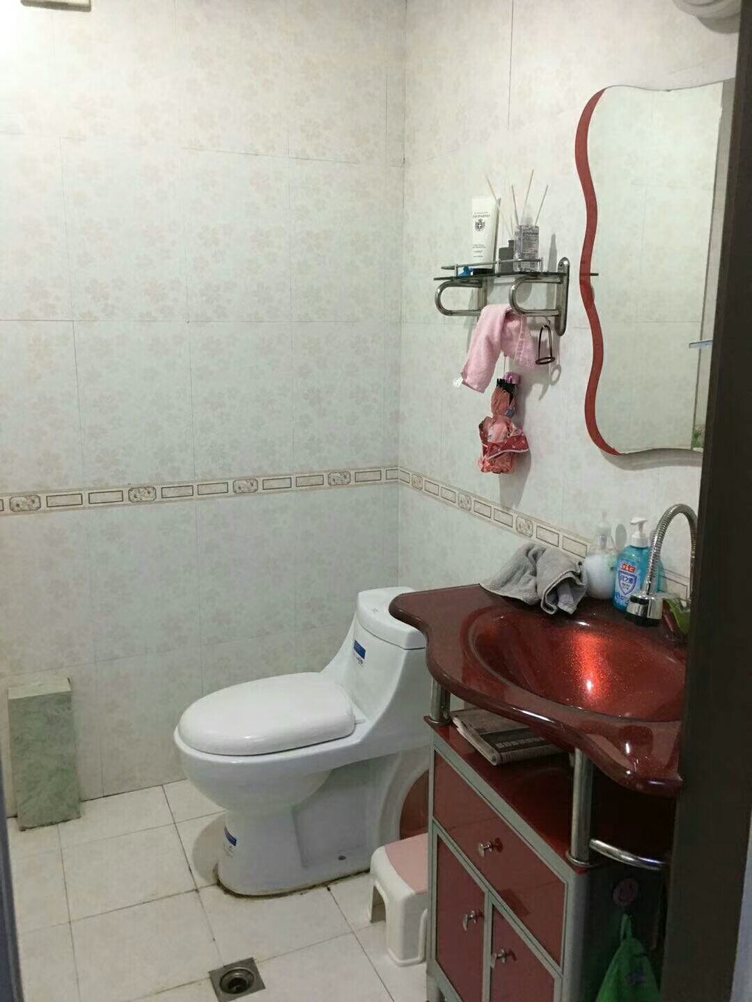 B8B8E40DA3AE7C2E9FF681D7146DC21D.jpg